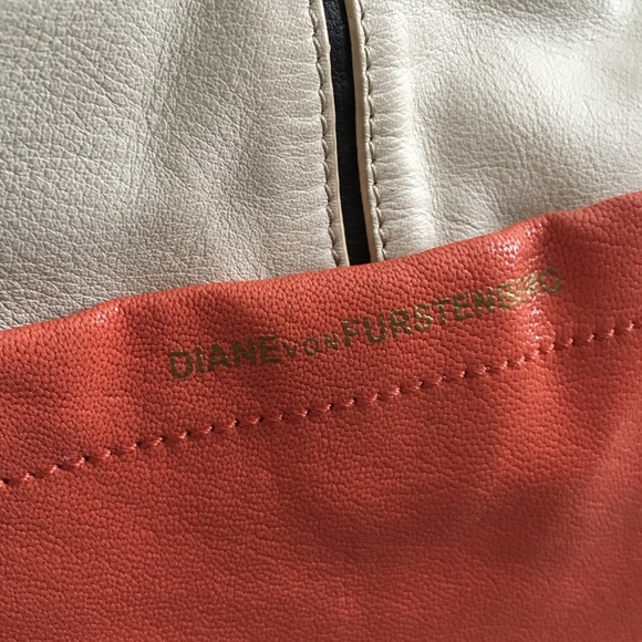 Diane Von Furstenberg color blocked hobo bag - Picture 5 of 8